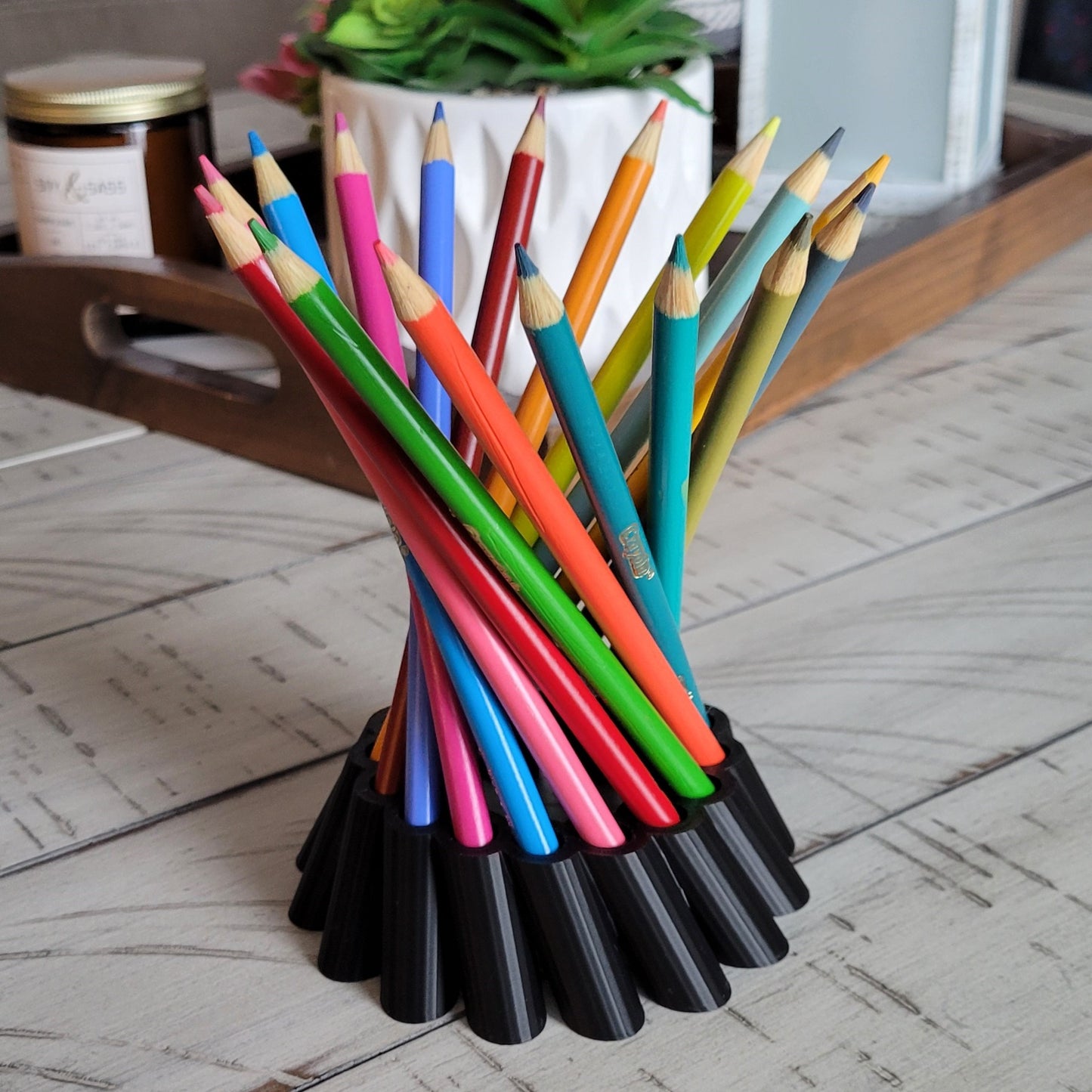 Znet3D Spiral Pencil Holder - Hyperbolic Desk Organizer for Colored Pencils and Pens - Hold 16 Pencils (pencils are not included)