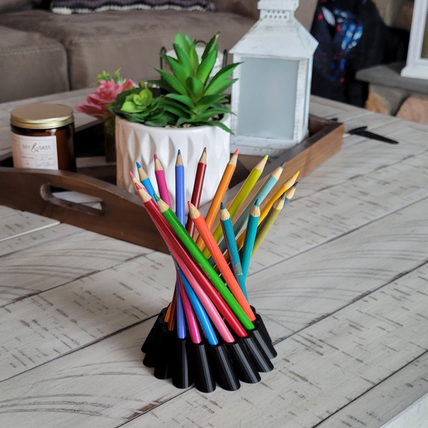Znet3D Spiral Pencil Holder - Hyperbolic Desk Organizer for Colored Pencils and Pens - Hold 16 Pencils (pencils are not included)
