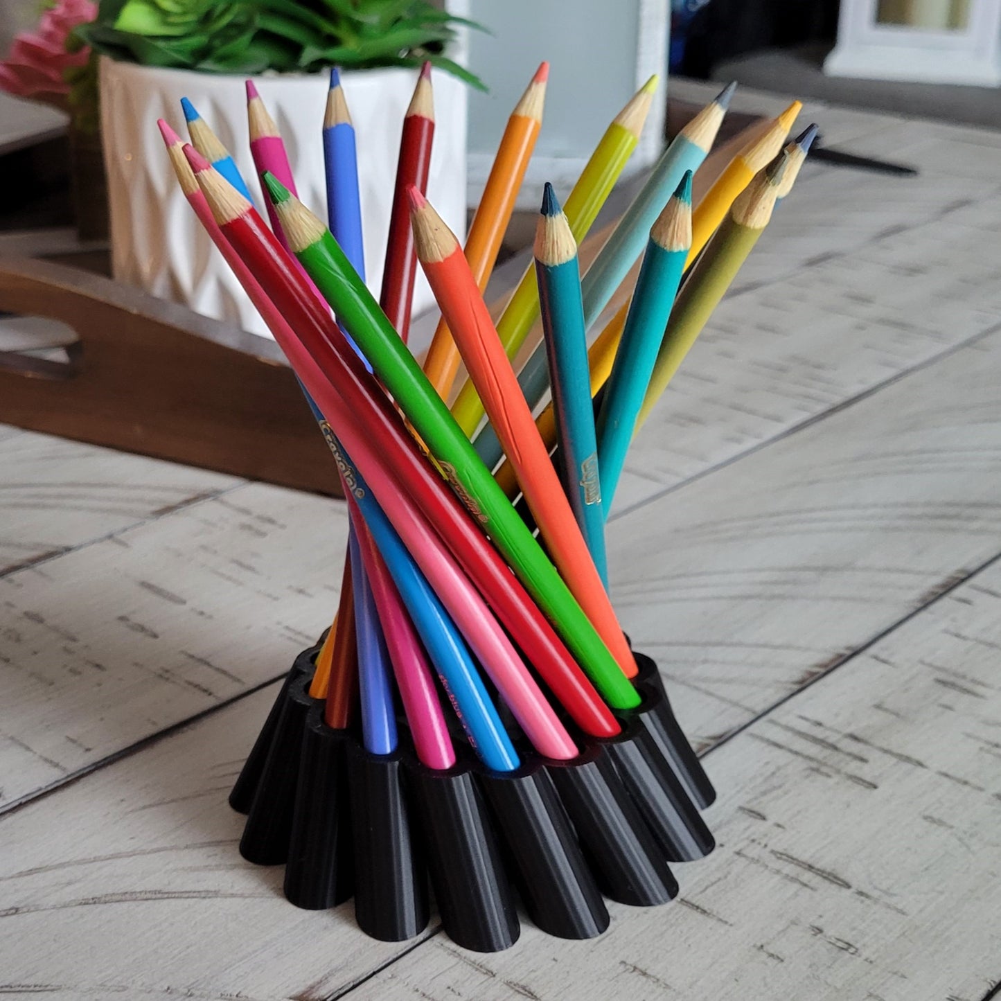 Znet3D Spiral Pencil Holder - Hyperbolic Desk Organizer for Colored Pencils and Pens - Hold 16 Pencils (pencils are not included)