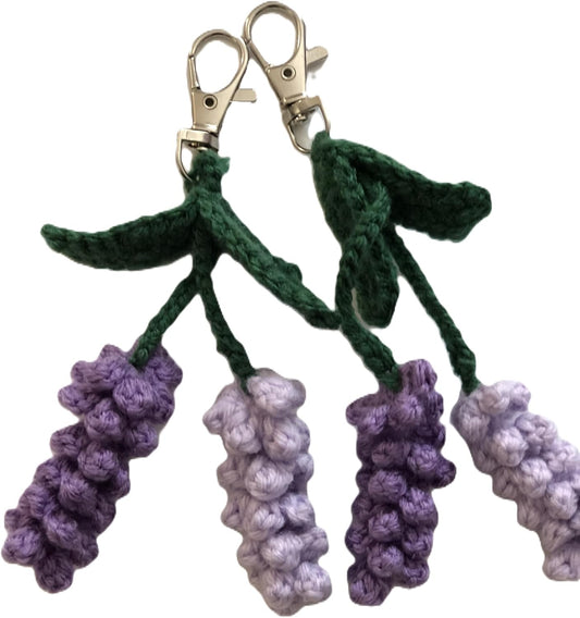 Znet3D Handmade Lavender Keychain – A Delicate Floral Touch