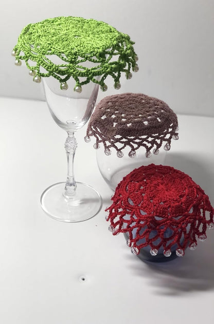 Znet3D Handmade Crochet Wine Glass Covers – Vintage-Inspired Beaded Doilies for Bug & Dust Protection, Reusable Drink Covers in Assorted Colors (Beige)